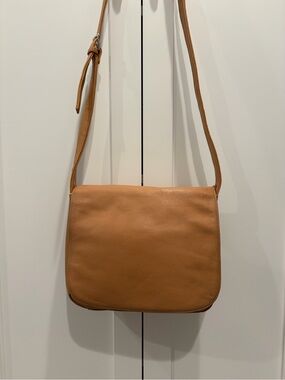 Giani Bernini Pebble Leather Bag